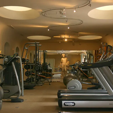 Hotel Anantara Padierna Palace Marbella - A Leading Of The World